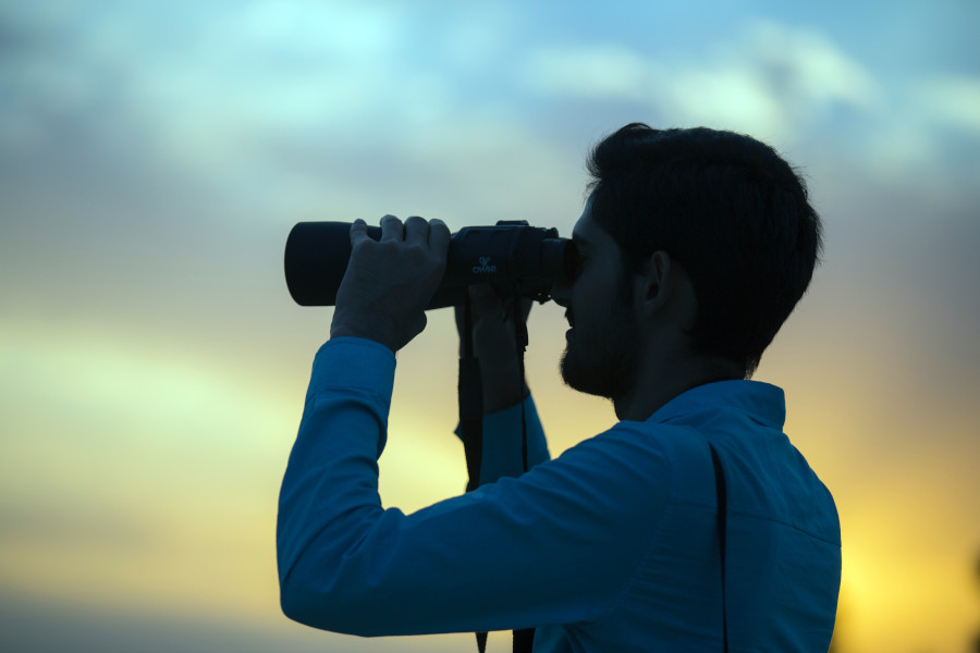 prepare for ramadan man with binoculars