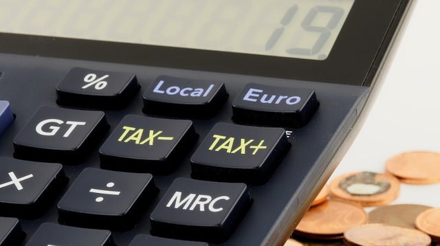 Register for GST Closeup of Tax Calculator