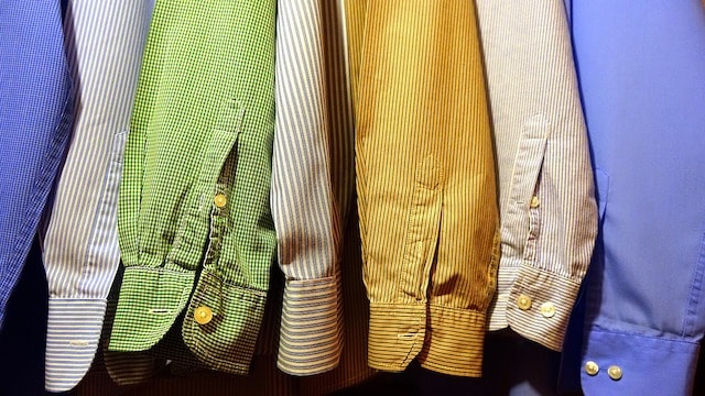 How to Develop a Website Row of Men’s Shirts