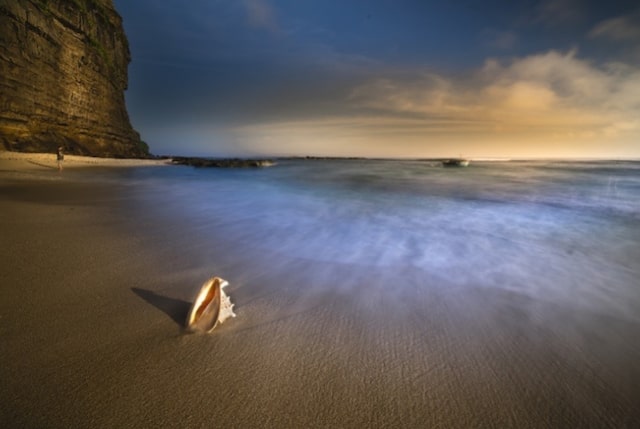 Beach scene showing depth