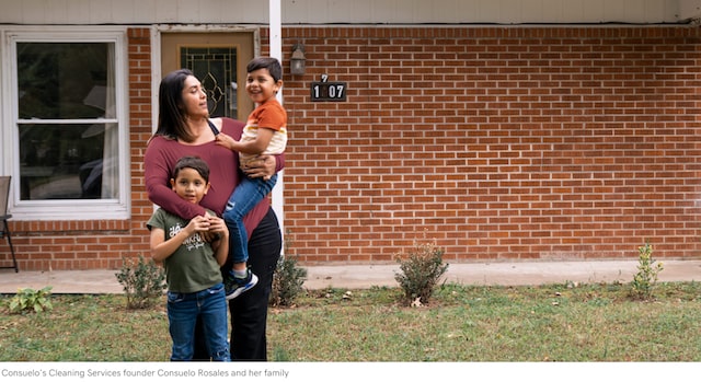 Consuelo Rosales with kids